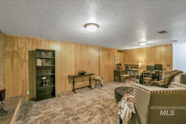 975 Desert View Drive, Twin Falls, ID 83301