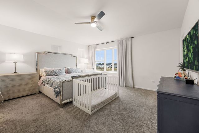 4196 Irving Road, Aurora, IL 60504