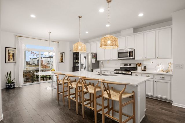 4196 Irving Road, Aurora, IL 60504