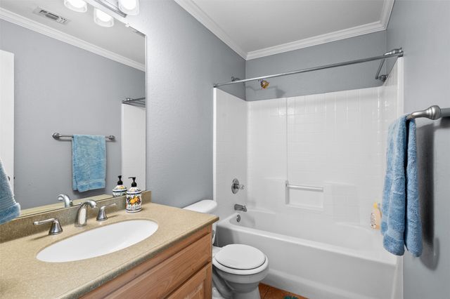 136 Goldeneye Lane, Fort Worth, TX 76120