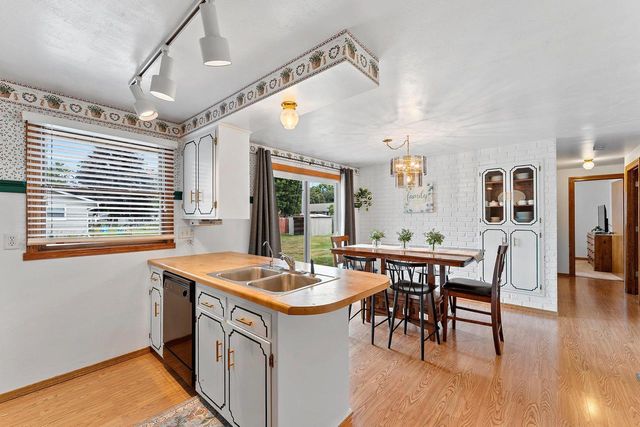 487 SUPERIOR ROAD, Green Bay, WI 54311