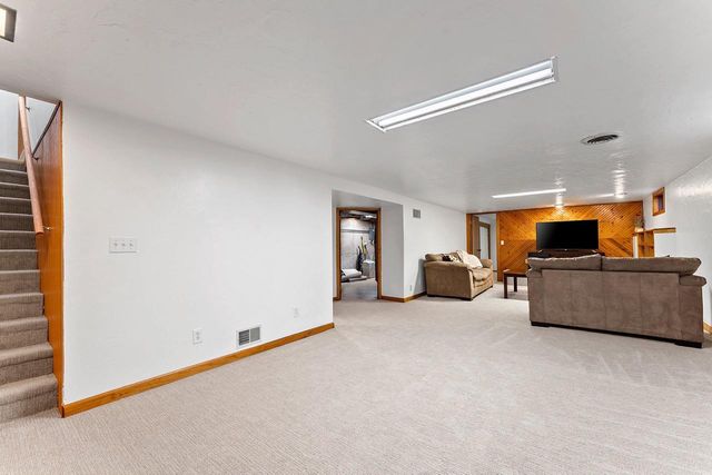 487 SUPERIOR ROAD, Green Bay, WI 54311