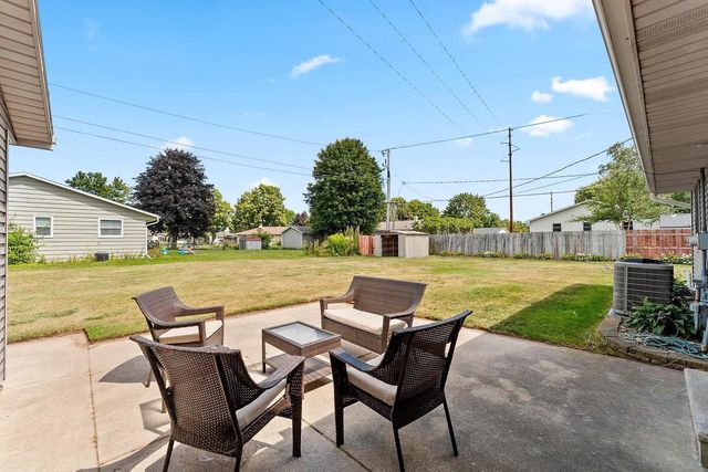 487 SUPERIOR ROAD, Green Bay, WI 54311