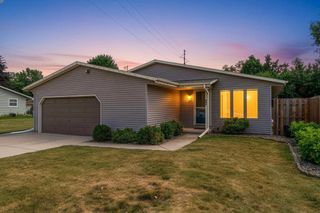 487 SUPERIOR ROAD, Green Bay, WI 54311