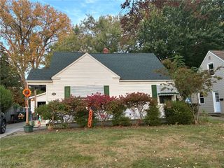 2543 26th Street, Cuyahoga Falls, OH 44223