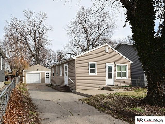 830 Judson Street, Lincoln, NE 68521