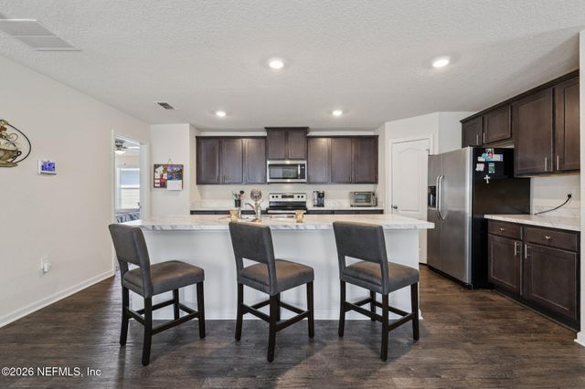 2588 OAK STREAM Drive, Green Cove Springs, FL 32043