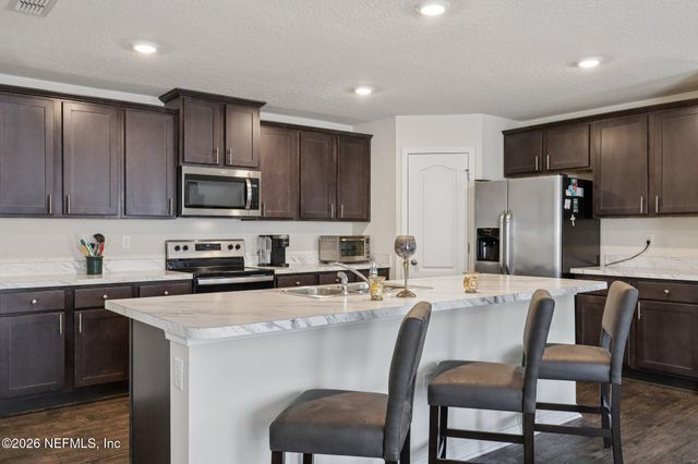 2588 OAK STREAM Drive, Green Cove Springs, FL 32043