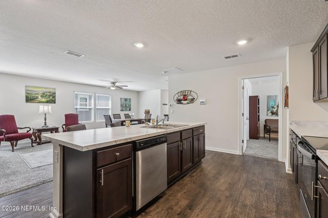 2588 OAK STREAM Drive, Green Cove Springs, FL 32043