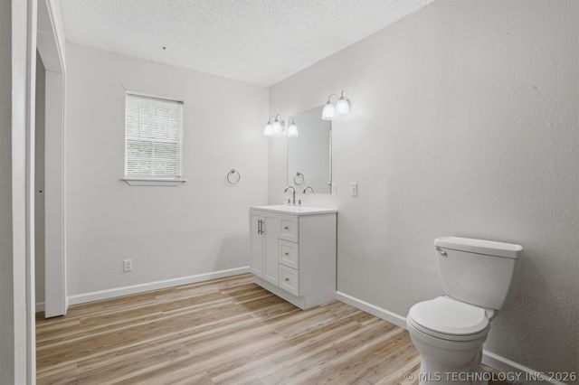 3715 Sawmill, Caddo, OK 74729