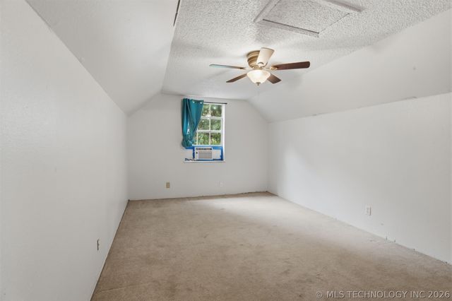 3715 Sawmill, Caddo, OK 74729