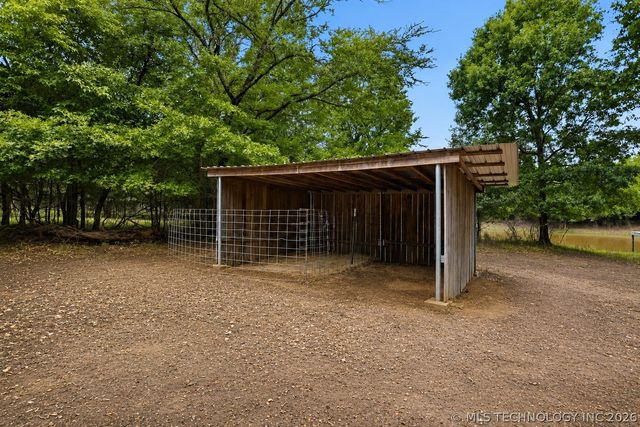 3715 Sawmill, Caddo, OK 74729