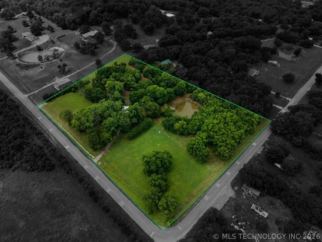 3715 Sawmill, Caddo, OK 74729