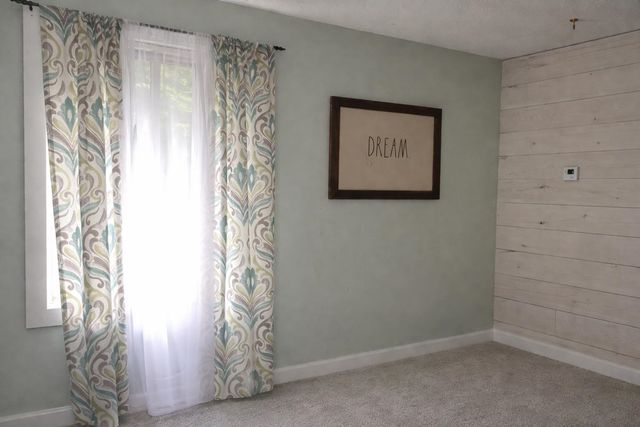 70 Hillside Drive, Henniker, NH 03242