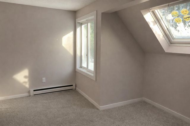 70 Hillside Drive, Henniker, NH 03242