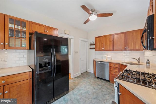 17 E TURNBULL AVE, Havertown, PA 19083
