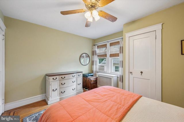 17 E TURNBULL AVE, Havertown, PA 19083