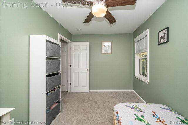 15165 Garden Street, Livonia, MI 48154