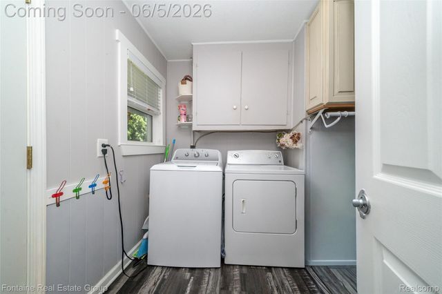 15165 Garden Street, Livonia, MI 48154
