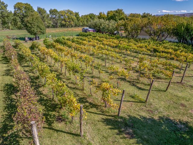 819 Calle Cunyo, Espanola, NM 87532