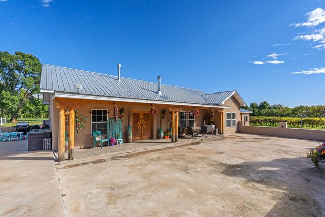 819 Calle Cunyo, Espanola, NM 87532