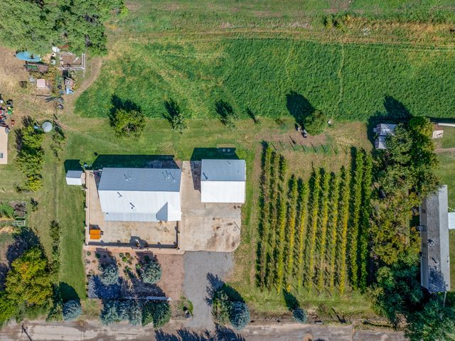 819 Calle Cunyo, Espanola, NM 87532