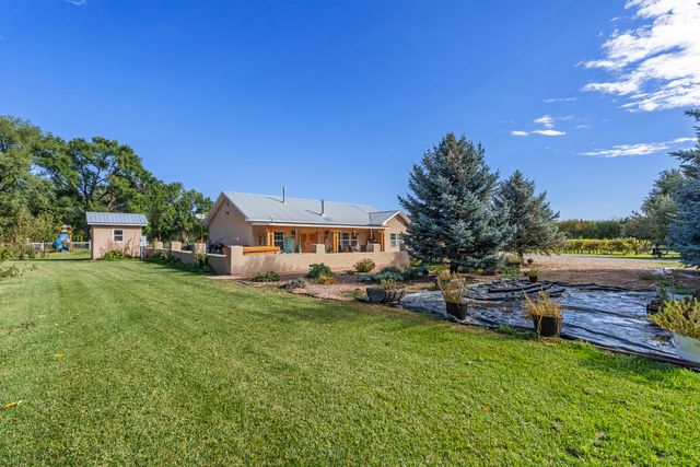 819 Calle Cunyo, Espanola, NM 87532