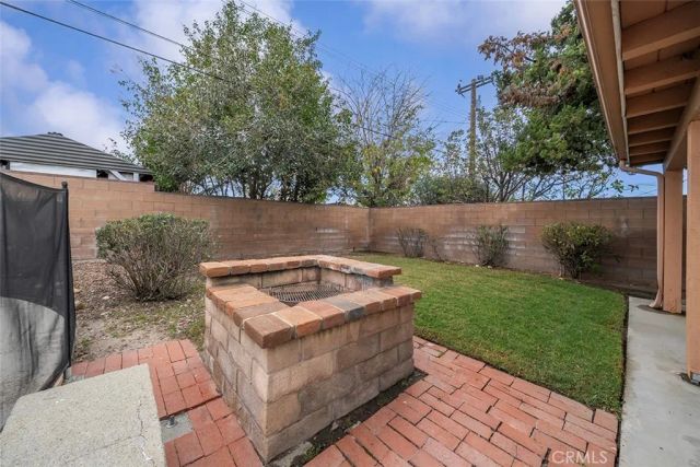 19324 Fairweather, Canyon Country, CA 91351