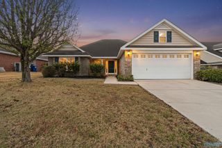 2511 Slate Drive SW, Huntsville, AL 35803