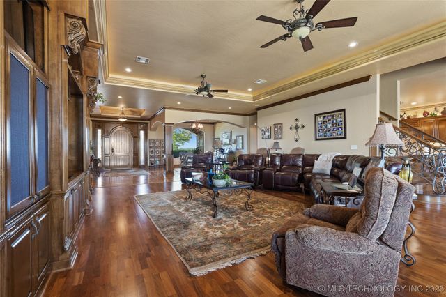 810 Gene Autry Road, Ardmore, OK 73401