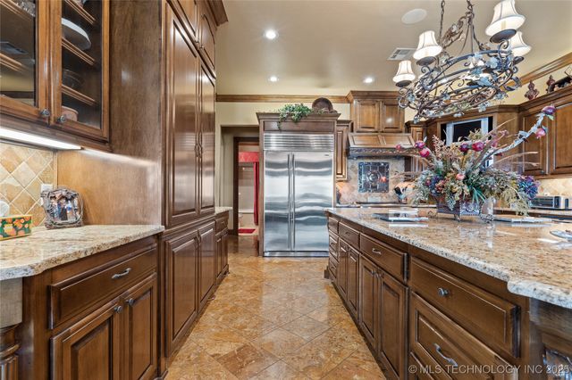 810 Gene Autry Road, Ardmore, OK 73401