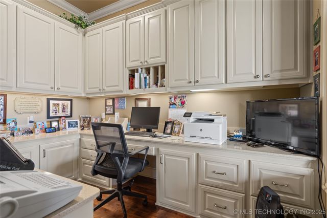 810 Gene Autry Road, Ardmore, OK 73401