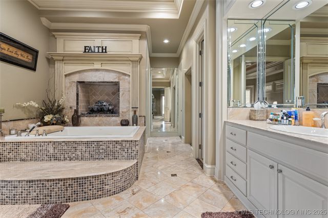 810 Gene Autry Road, Ardmore, OK 73401