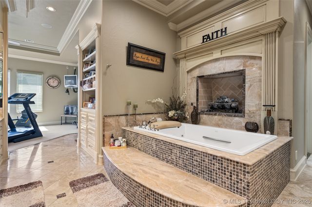 810 Gene Autry Road, Ardmore, OK 73401