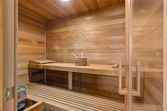 810 Gene Autry Road, Ardmore, OK 73401