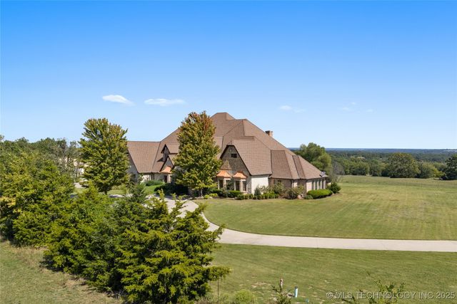 810 Gene Autry Road, Ardmore, OK 73401