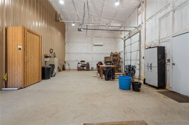 810 Gene Autry Road, Ardmore, OK 73401