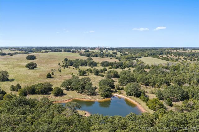 810 Gene Autry Road, Ardmore, OK 73401