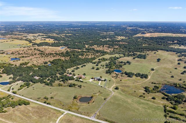 810 Gene Autry Road, Ardmore, OK 73401