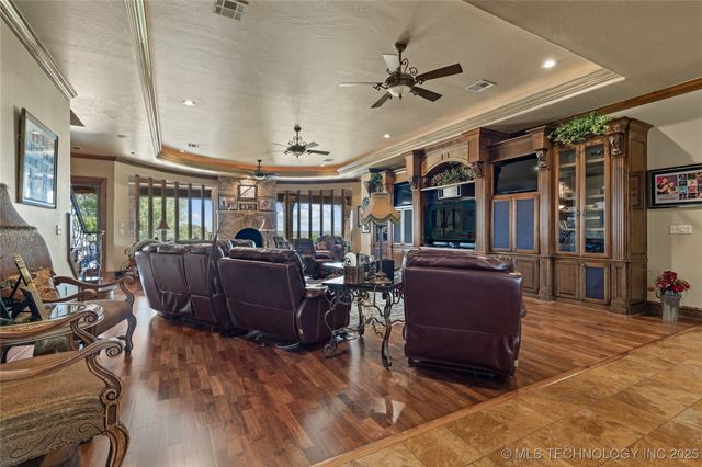 810 Gene Autry Road, Ardmore, OK 73401