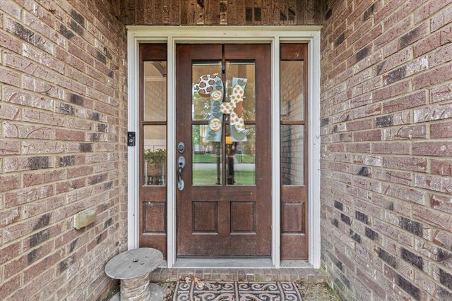 210 WHISPERING MEADOWS DR, Oakland, TN 38060