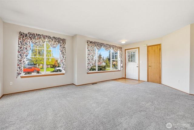 2209 26th Street, Anacortes, WA 98221
