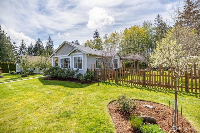 2209 26th Street, Anacortes, WA 98221