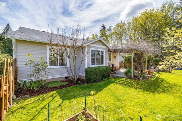2209 26th Street, Anacortes, WA 98221
