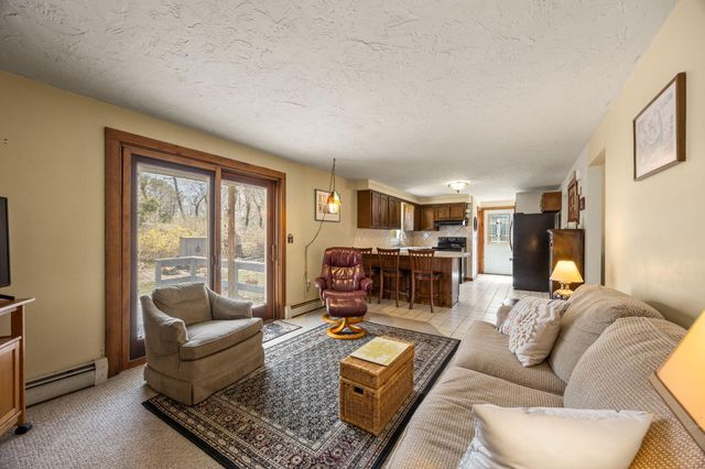 28 Buckingham Drive, Sandwich, MA 02563