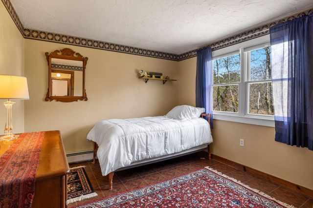 28 Buckingham Drive, Sandwich, MA 02563