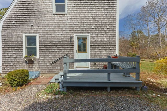 28 Buckingham Drive, Sandwich, MA 02563