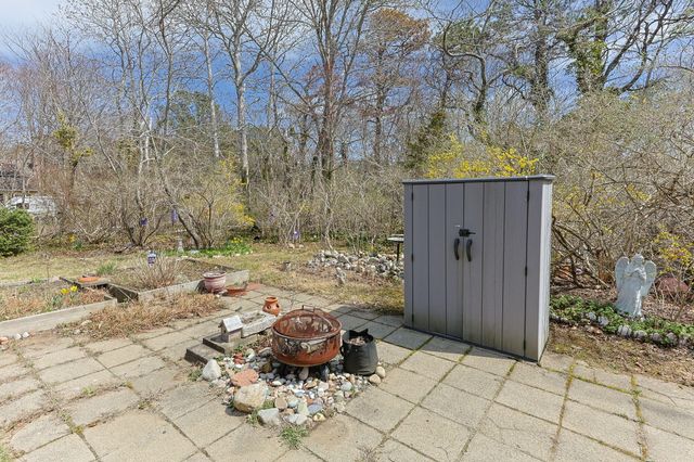 28 Buckingham Drive, Sandwich, MA 02563