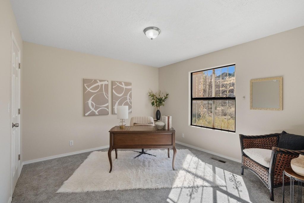 Image 27 of property listing at 13140 Nandina Lane SE, Albuquerque, NM 87123