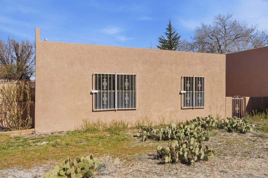 Image 34 of property listing at 13140 Nandina Lane SE, Albuquerque, NM 87123